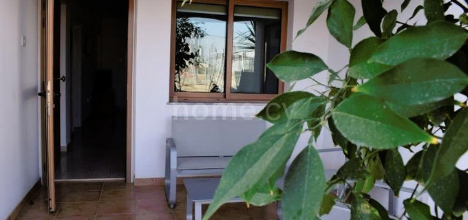 Appartement au rez-de-chaussée à louer à Larnaca