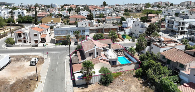 Villa in Nicosia zu verkaufen