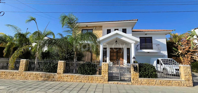 Villa à vendre à Larnaca