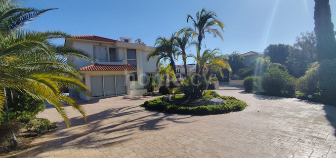 Villa to rent in Larnaca