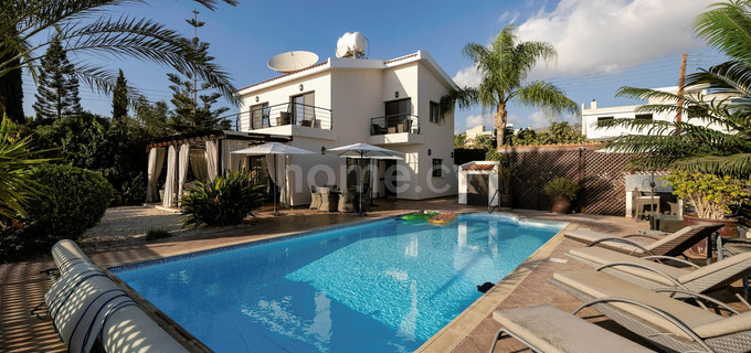 Villa for sale in Paphos