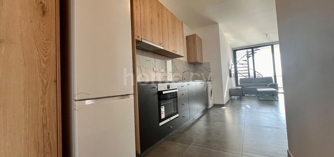 Apartamento en la planta superior para alquilar en Nicosia