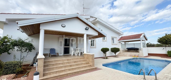 Villa para alquilar en Limassol