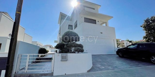 Villa in Larnaca zu verkaufen