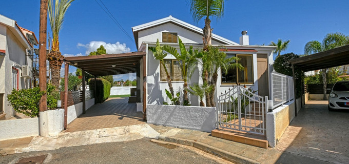 Villa in Ayia Thekla zu verkaufen