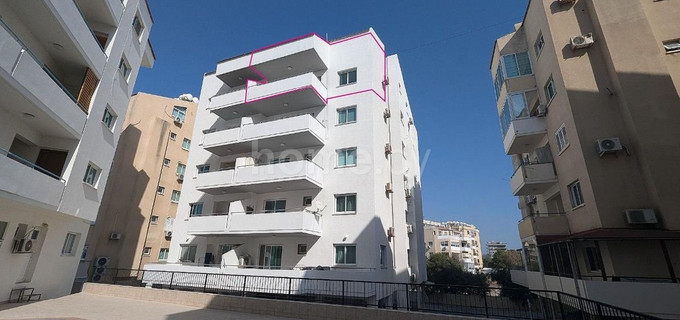 Appartement au dernier étage à vendre à Larnaca