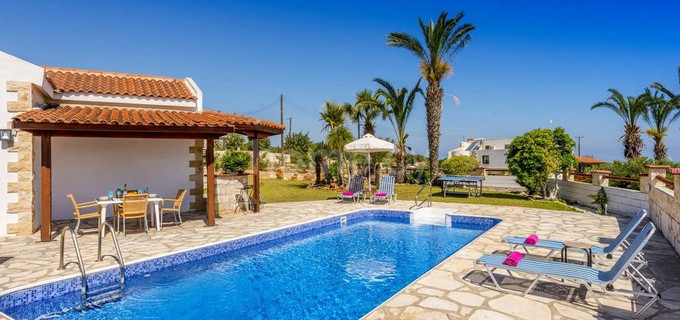 Enplanshus till salu i Paphos