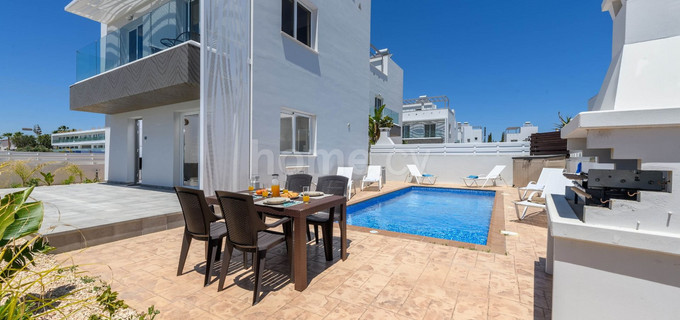 Villa a la venta en Ayia Napa