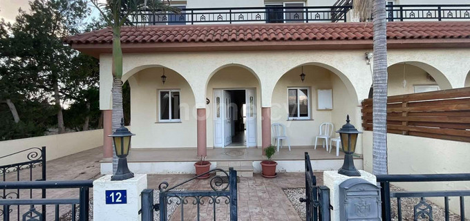 Maison mitoyenne à vendre à Avgorou