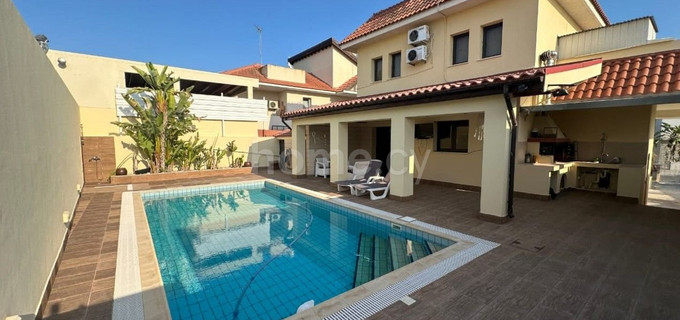 Villa to rent in Larnaca