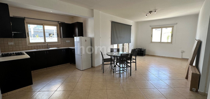 Appartement au rez-de-chaussée à vendre à Nicosie