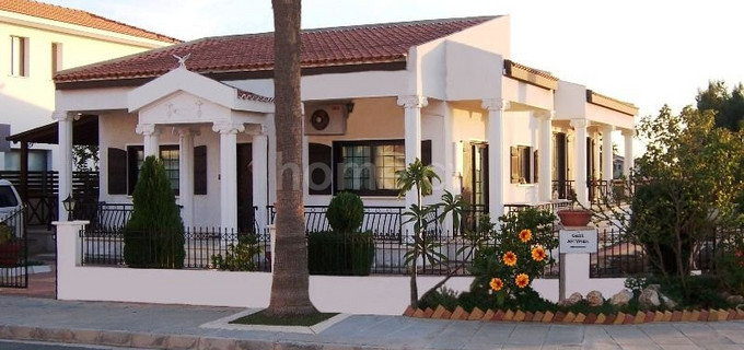 Villa to rent in Larnaca