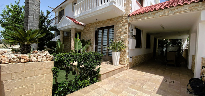 Villa for sale in Nicosia