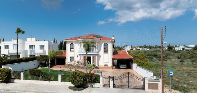 Villa for sale in Ayia Napa