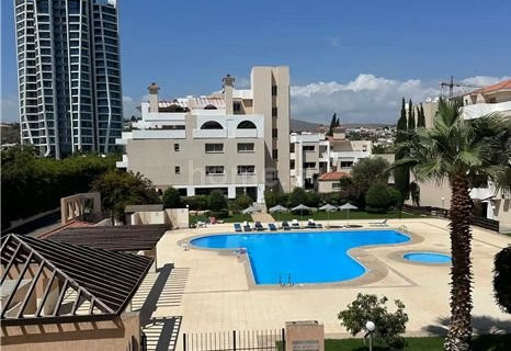 Apartment to rent in Germasogeia