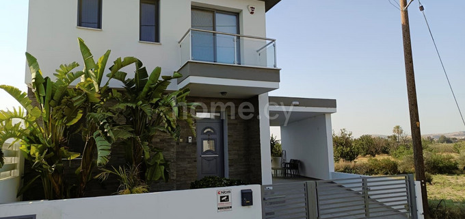 Villa to rent in Larnaca