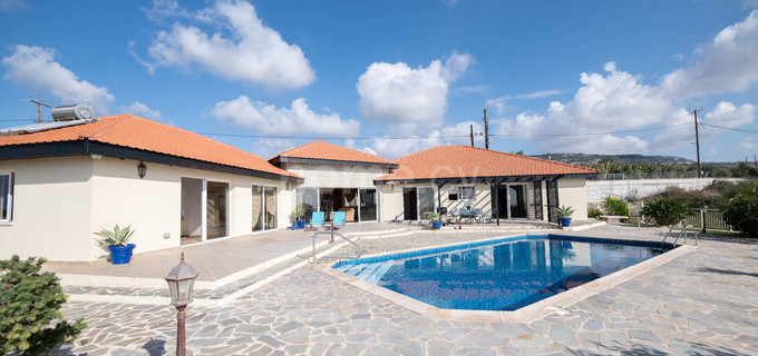 Bungalow a la venta en Paphos