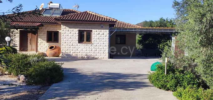 Villa to rent in Larnaca