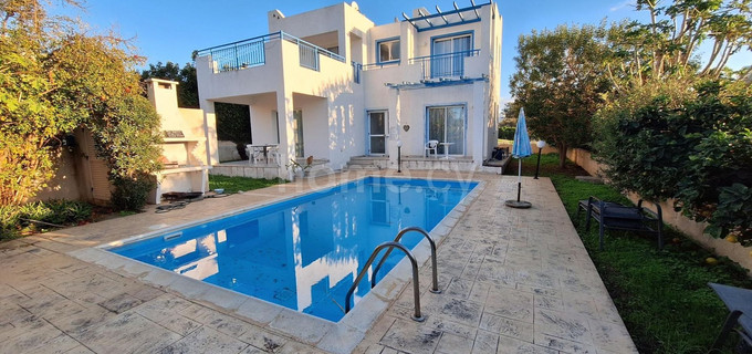 Villa to rent in Paphos