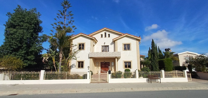 Villa for sale in Larnaca