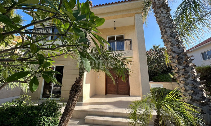 Villa att hyra i Larnaca