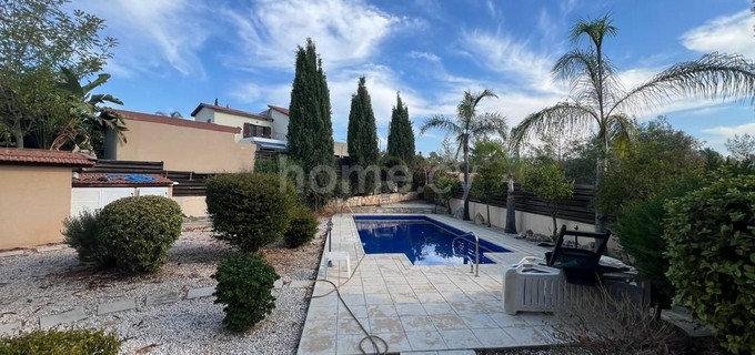 Villa in Limassol zu vermieten