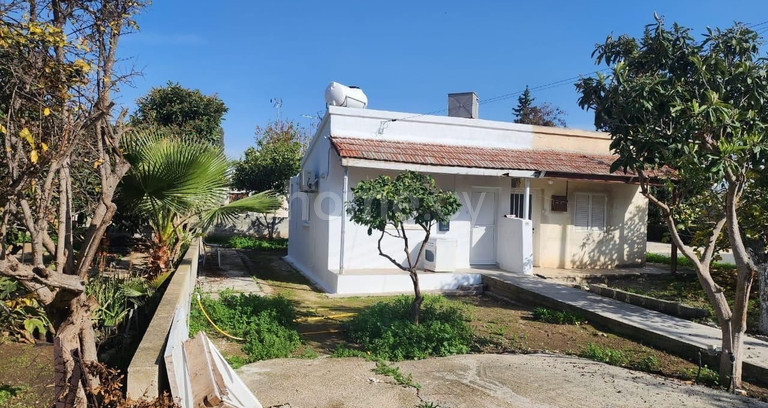 Bungalow in Larnaca zu verkaufen