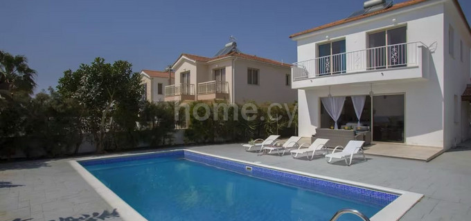 Villa in Larnaca zu verkaufen