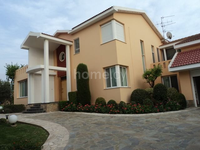 Villa for sale in Nicosia