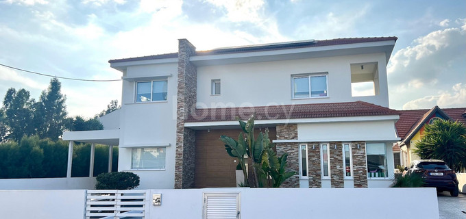 Villa to rent in Larnaca