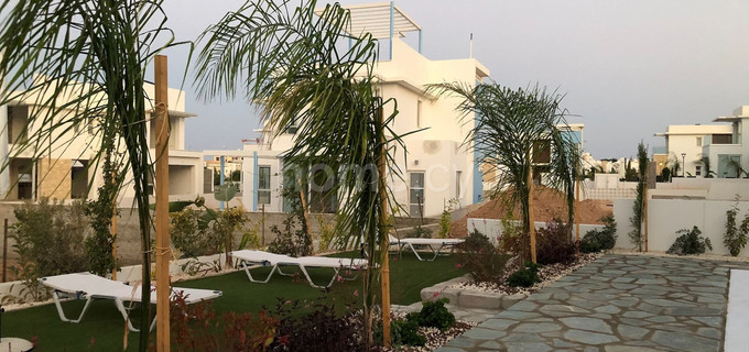 Villa for sale in Cape Greko