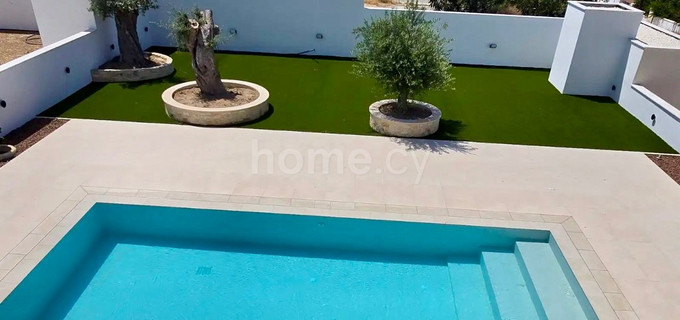 Villa to rent in Limassol