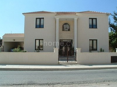 Villa a la venta en Larnaca