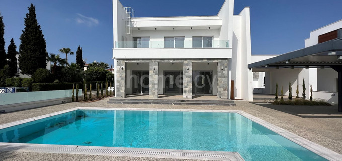 Villa a la venta en Protaras