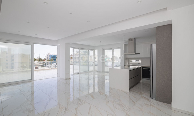 Ático a la venta en Larnaca