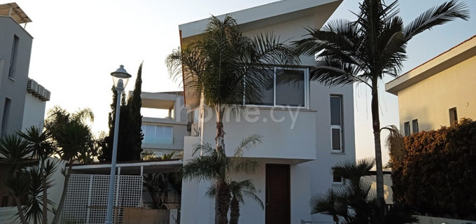 Haus in Larnaca zu verkaufen