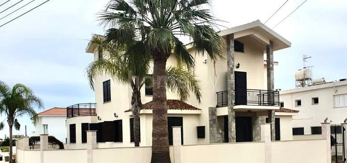 House for sale in Achna
