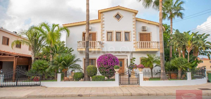 Hus till salu i Paralimni