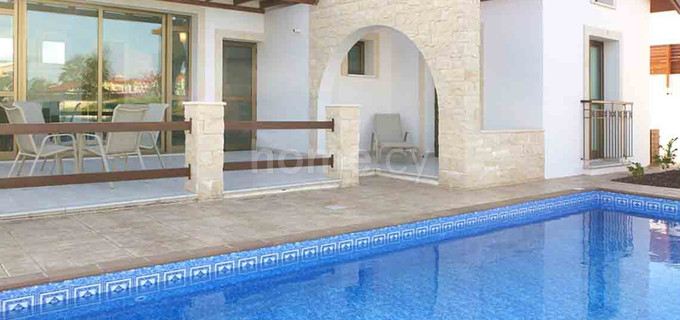 Hus till salu i Ayia Thekla