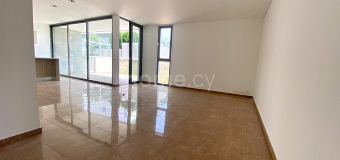 Casa a la venta en Deryneia