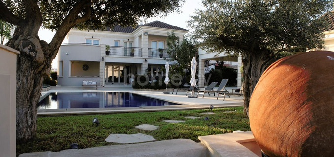 Villa in Larnaca zu verkaufen