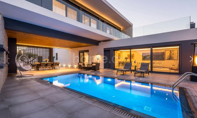 Villa for sale in Larnaca