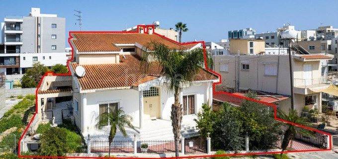 Villa till salu i Larnaca
