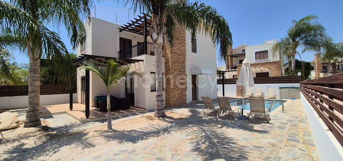 Villa for sale in Ayia Thekla
