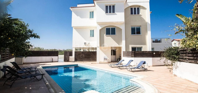 Apartment for sale in Pernera