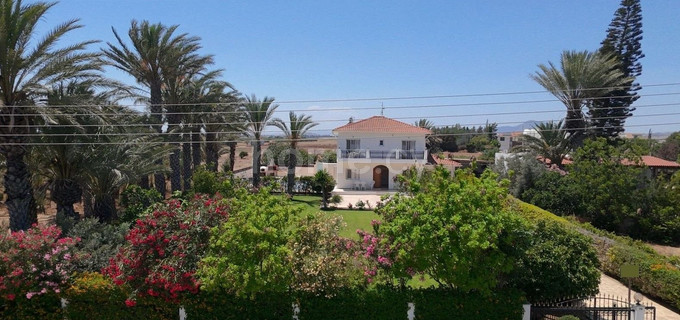 Villa till salu i Larnaca