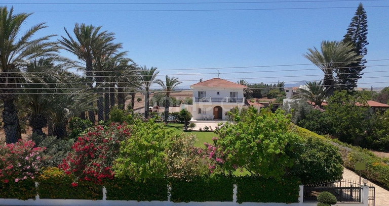 Villa till salu i Larnaca