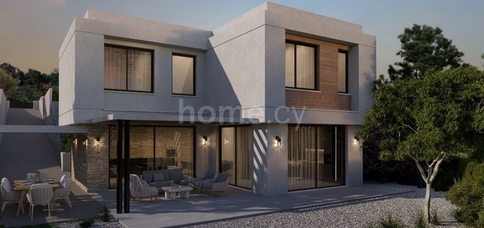 Вилла на продажу в Лимассол