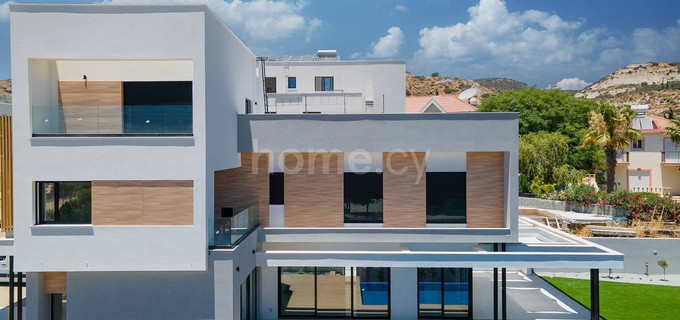 Villa for sale in Limassol