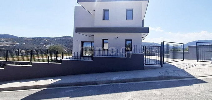 Вилла на продажу в Лимассол